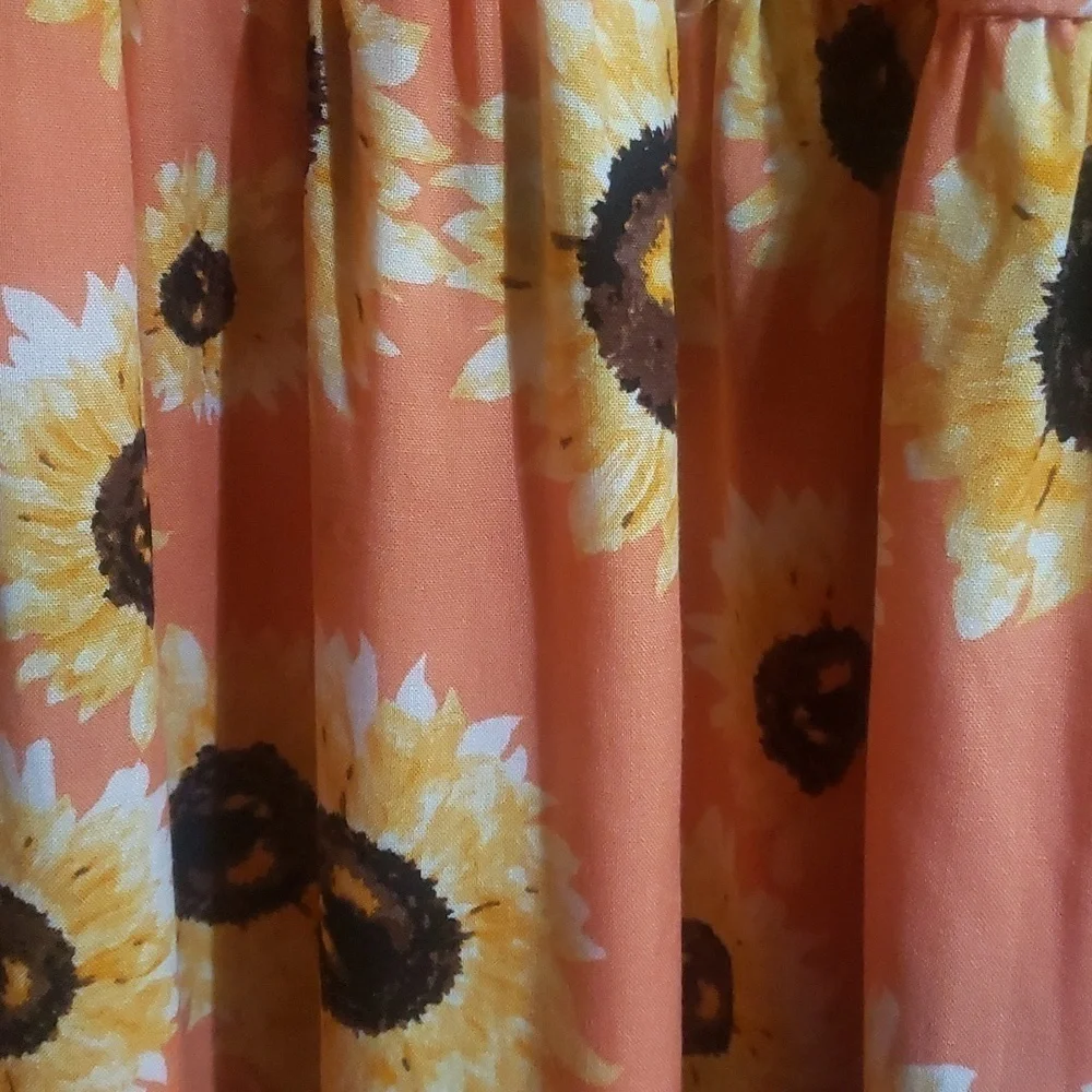 Madison and Hudson size L sunflower dress causal